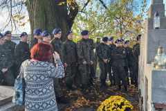 received_826163899297595