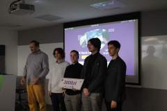 received_1546569762532559