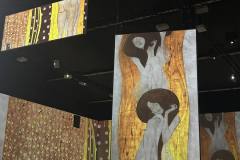 received_1330412884316087