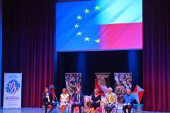 received_231372372931068