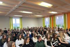 received_3458935837763270