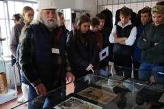 received_794881635054677