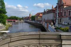 received_239474118703361